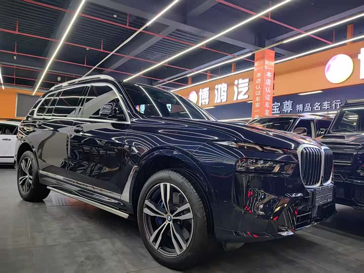 Фото 3 - BMW X7