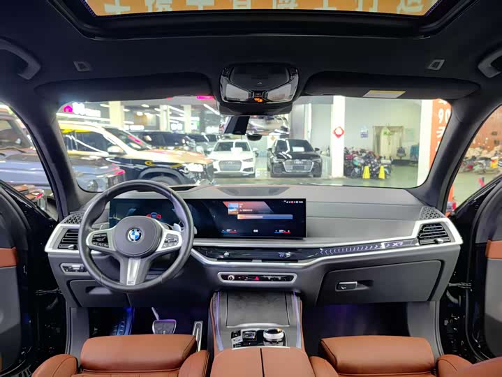Фото 5 - BMW X7