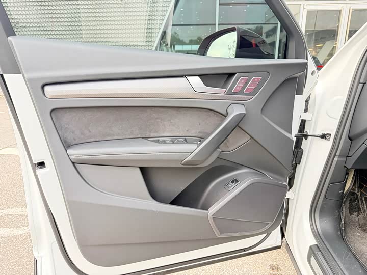 Audi Q5L Sportback 2024 2024款 40 TFSI 豪华型