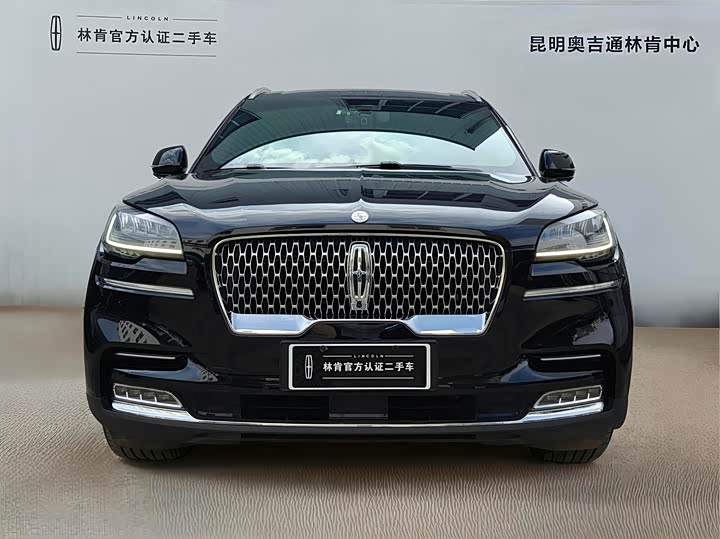 Zdjęcie 2 - Lincoln Aviator