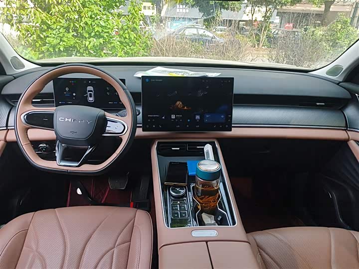 Chery Tiggo 8L 2024 2024款 2.0T 两驱豪华版 5座