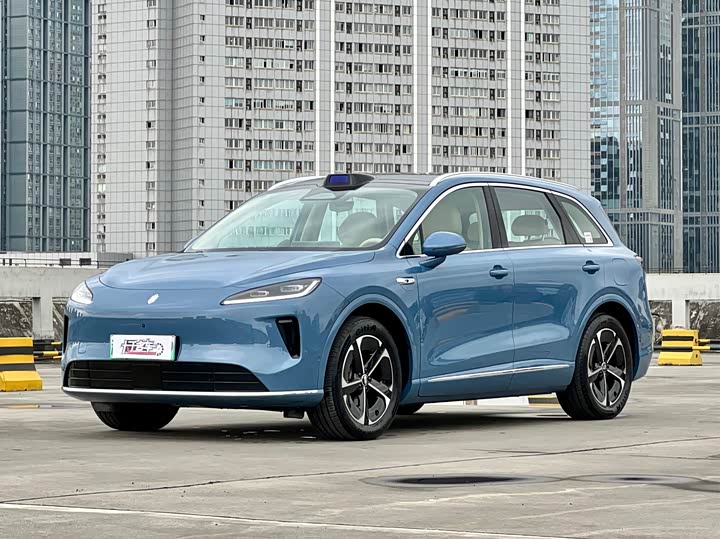 Zdjęcie 1 - Shangjie (Huawei × SAIC) H5