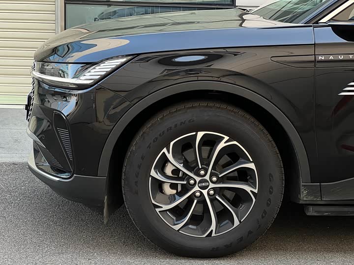 Lincoln Nautilus 2025 2025款 2.0T 四驱尊享版