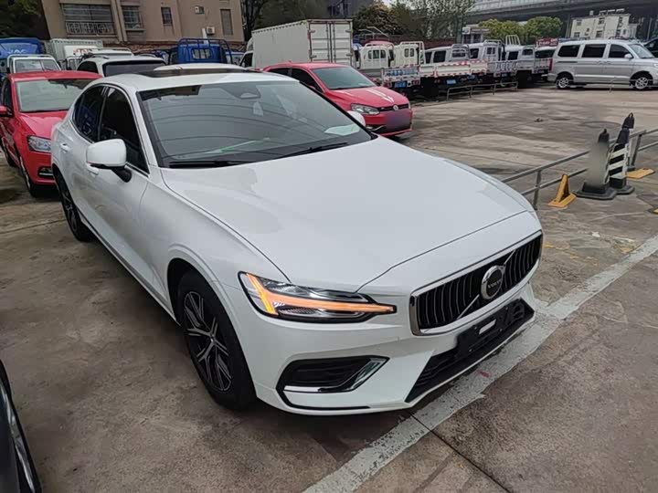2026 Volvo S60