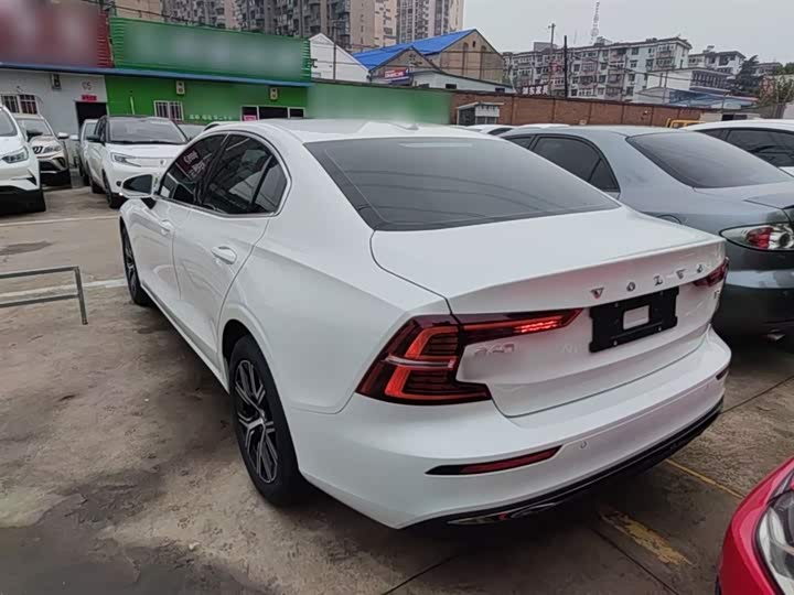 2026 Volvo S60