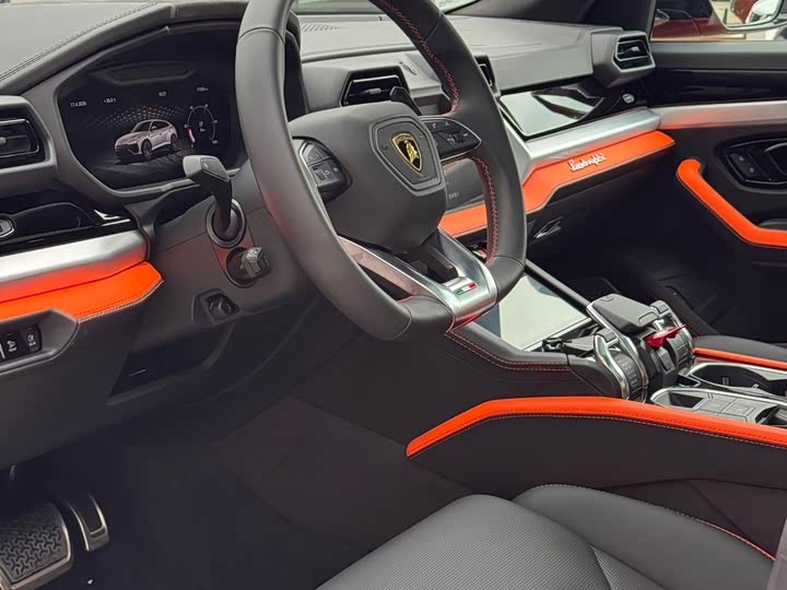 Lamborghini Urus SE 2025 2025款 4.0T 标准版
