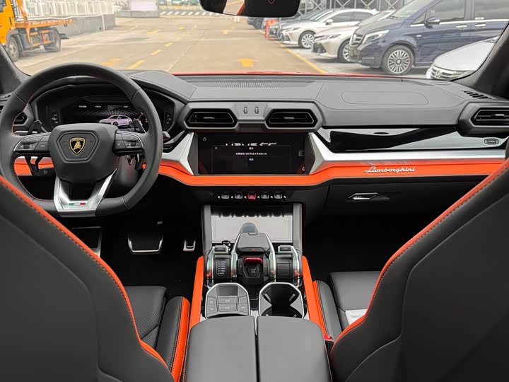 Lamborghini Urus SE 2025 2025款 4.0T 标准版