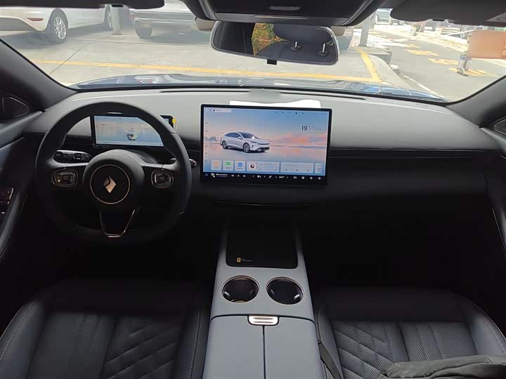 Baojun Xiangjing 2025 2025款 插混 140km豪华版