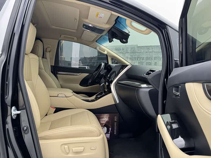 Toyota Alphard 2021 2021款 双擎 2.5L 尊贵版