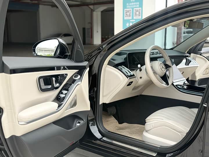 Фото 4 - Mercedes-Benz S-Class