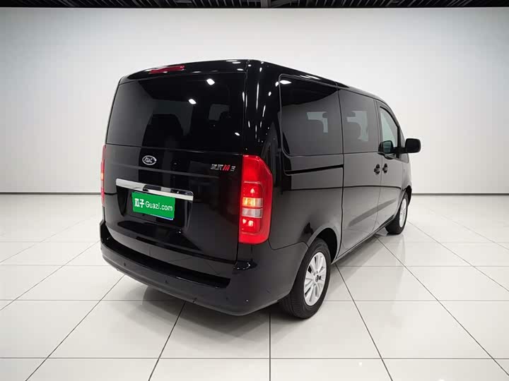JAC Refine M3 2022 2022款 1.8L 7座标准版