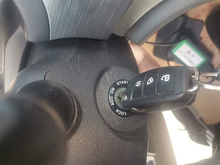 JAC Refine M3 2022 2022款 1.8L 7座标准版
