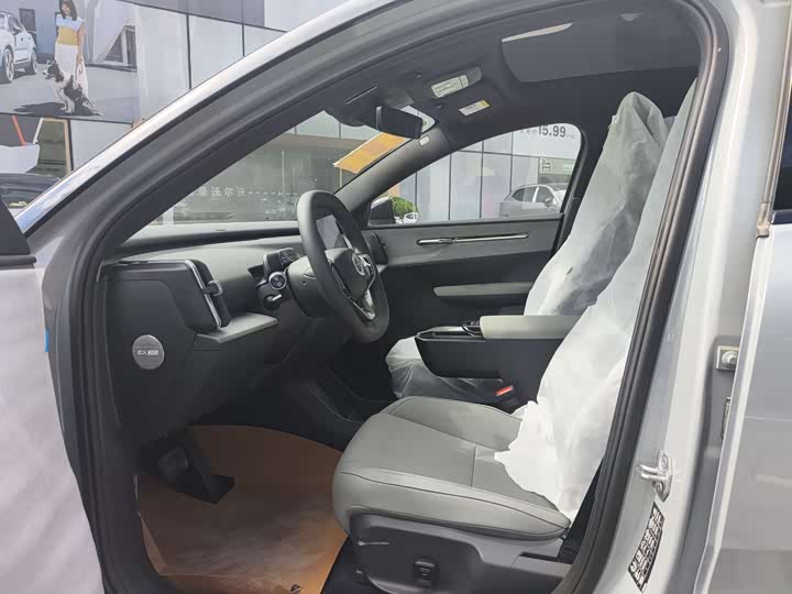 Volvo EX30 2025 2025款 后驱长续航版 Plus