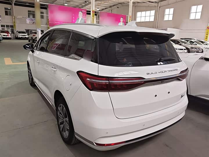 2021 BYD Song Max