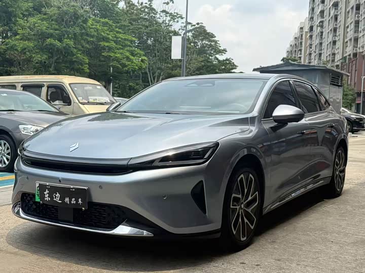 Baojun Xiangjing 2025 2025款 插混 140km豪华版