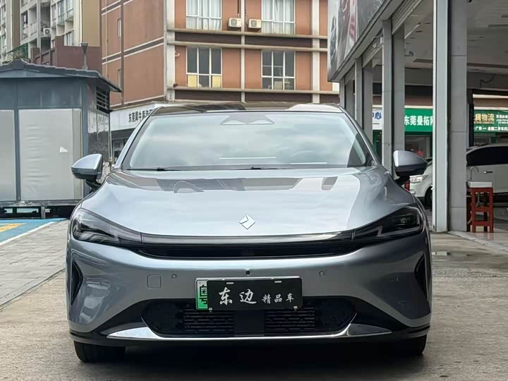 Baojun Xiangjing 2025 2025款 插混 140km豪华版