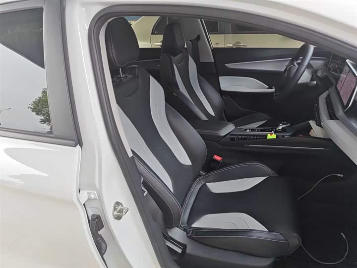 Geely Binrui 2024 2024款 缤瑞COOL 1.5T DCT冠军版