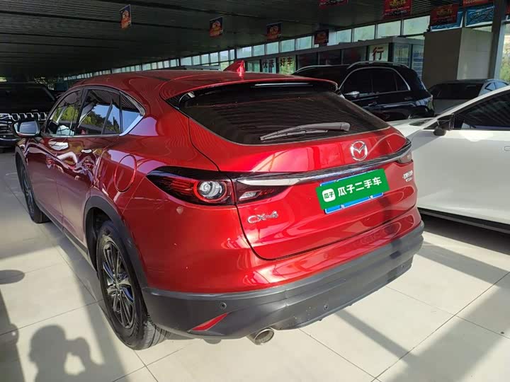 Mazda CX-4 2021 2021款 2.0L 自动两驱蓝天活力版