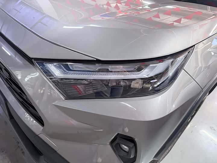 Toyota RAV4 2024 2024款 2.0L CVT两驱风尚Plus版