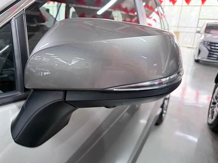 Toyota RAV4 2024 2024款 2.0L CVT两驱风尚Plus版
