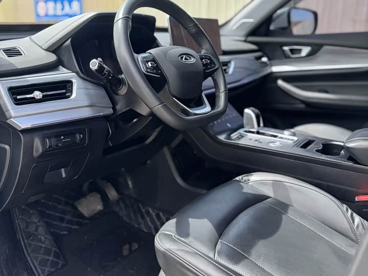 Zdjęcie 4 - Chery Tiggo 8