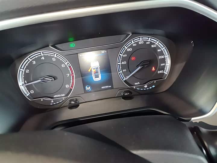 Geely Vision X6 2021 2021款 PRO 1.4T 手动尊贵型