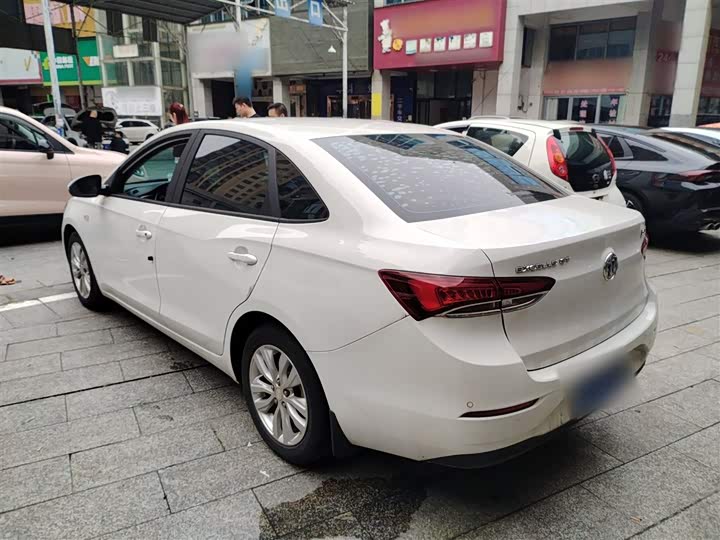 Zdjęcie 5 - Buick Excelle GT