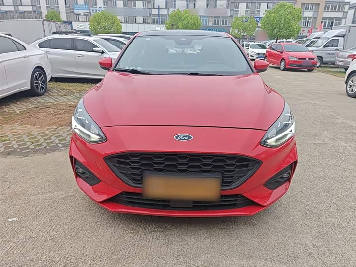 Ford Focus 2021 2021款 两厢 EcoBoost 180 自动ST Line