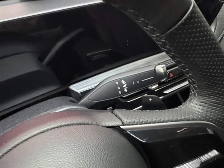 Фото 8 - Buick LaCrosse