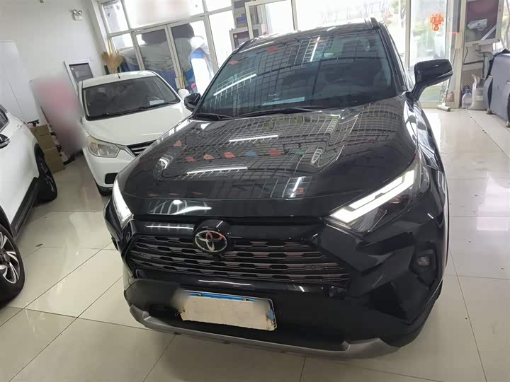 Toyota RAV4 2024 2024款 2.0L CVT两驱风尚Plus版