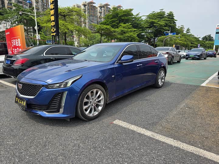 Фото 1 - Cadillac CT5
