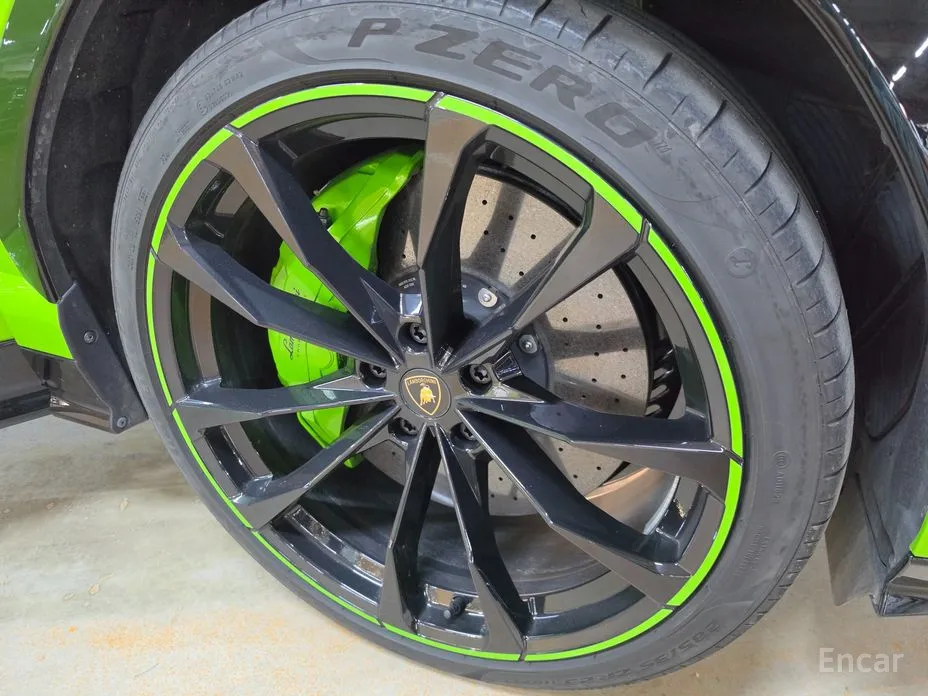 Lamborghini Urus 2018 4.0 V8