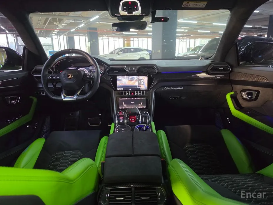Lamborghini Urus 2018 4.0 V8