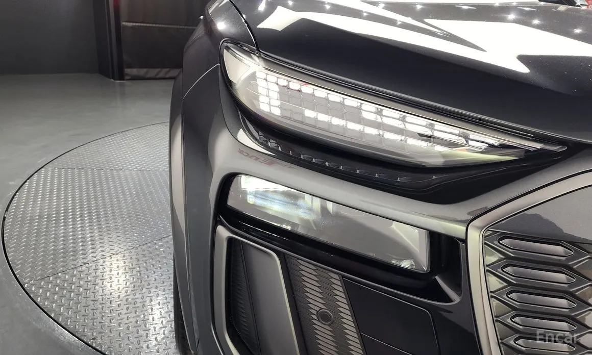 Audi Q6 e-tron 2025 Performance Premium