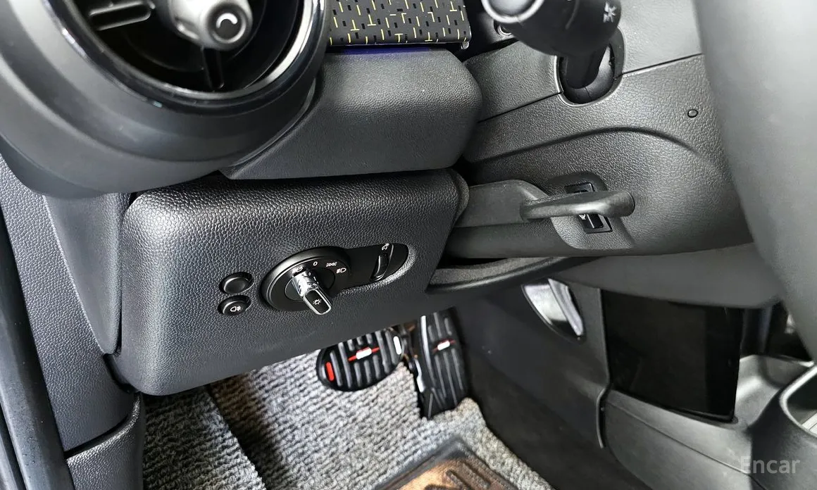 Photo 19 - Mini Cooper
