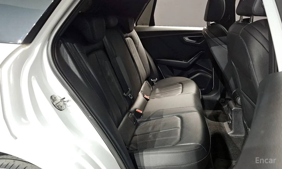 Audi Q2 2017 35 TDI Premium