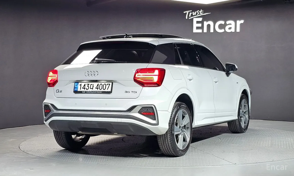 Audi Q2 2017 35 TDI Premium