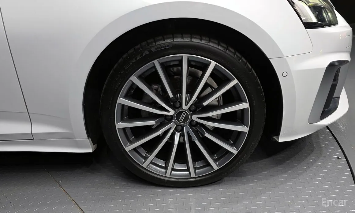 Audi A5 2017 40 TFSI Quattro Premium Sportback