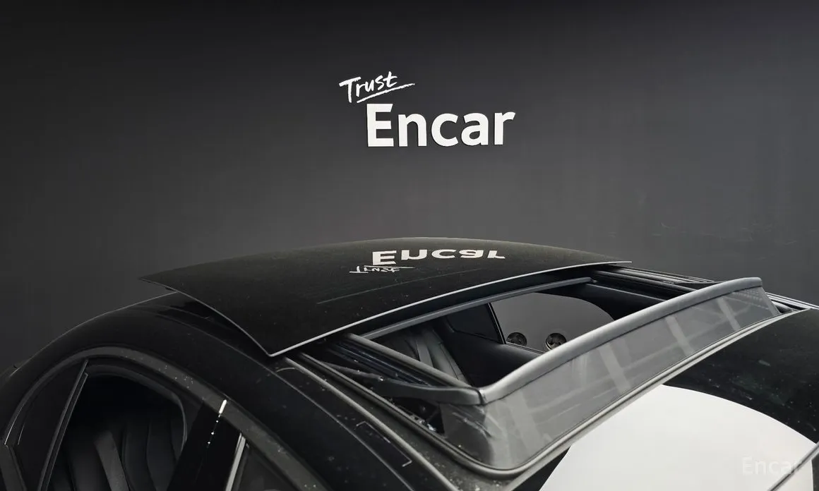 Mercedes-Benz E-Class 2024 E200 Avantgarde