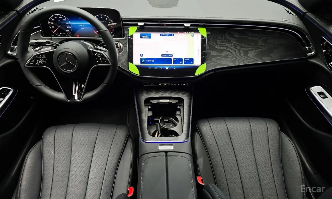 Mercedes-Benz E-Class 2024 E200 Avantgarde