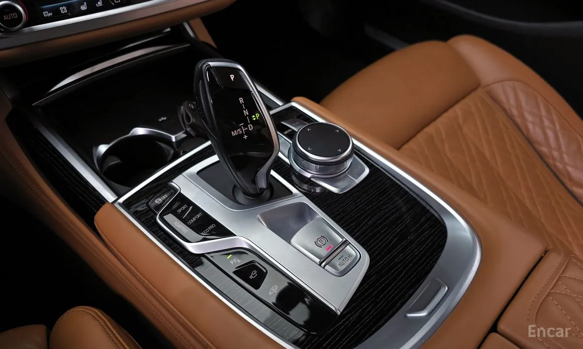 BMW 7 Series 2015 730d xDrive M Sport