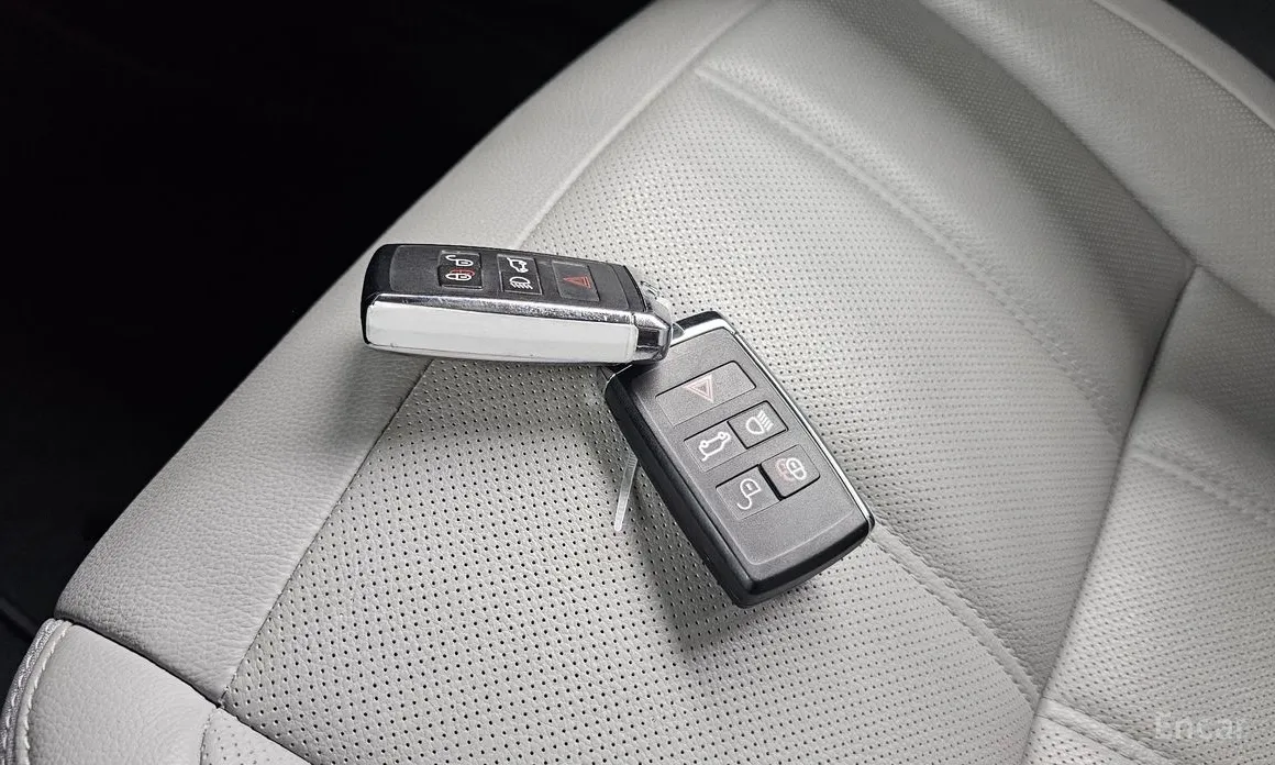 Фото 31 - Land Rover Range Rover Evoque