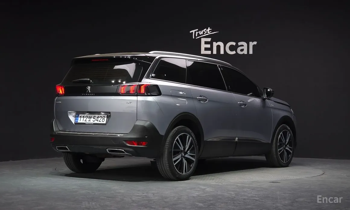 2017 Peugeot 5008