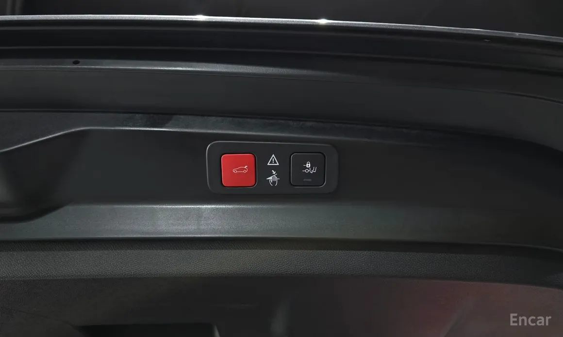 Фото 20 - Peugeot 5008