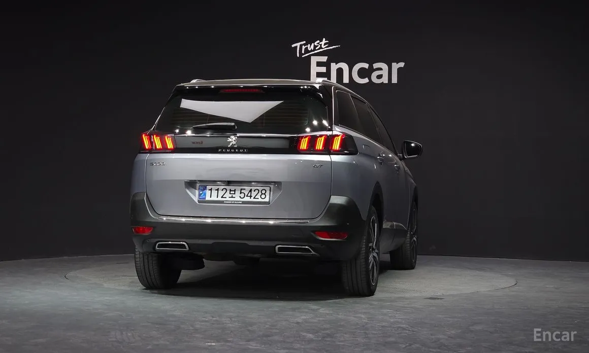 2017 Peugeot 5008