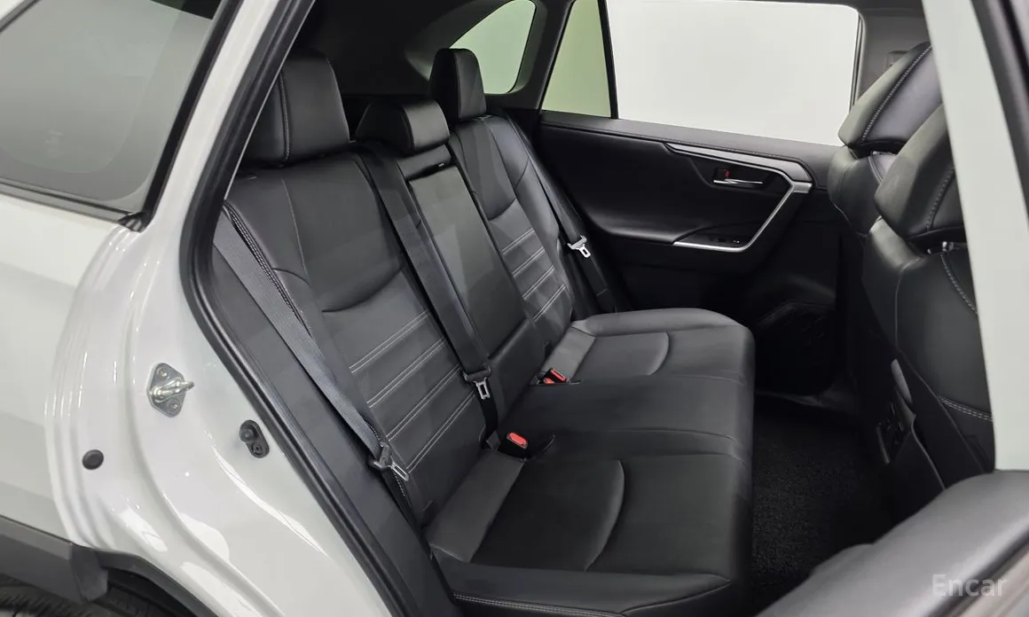 Toyota RAV4 2019 2,5 4WD Hybrid LTD