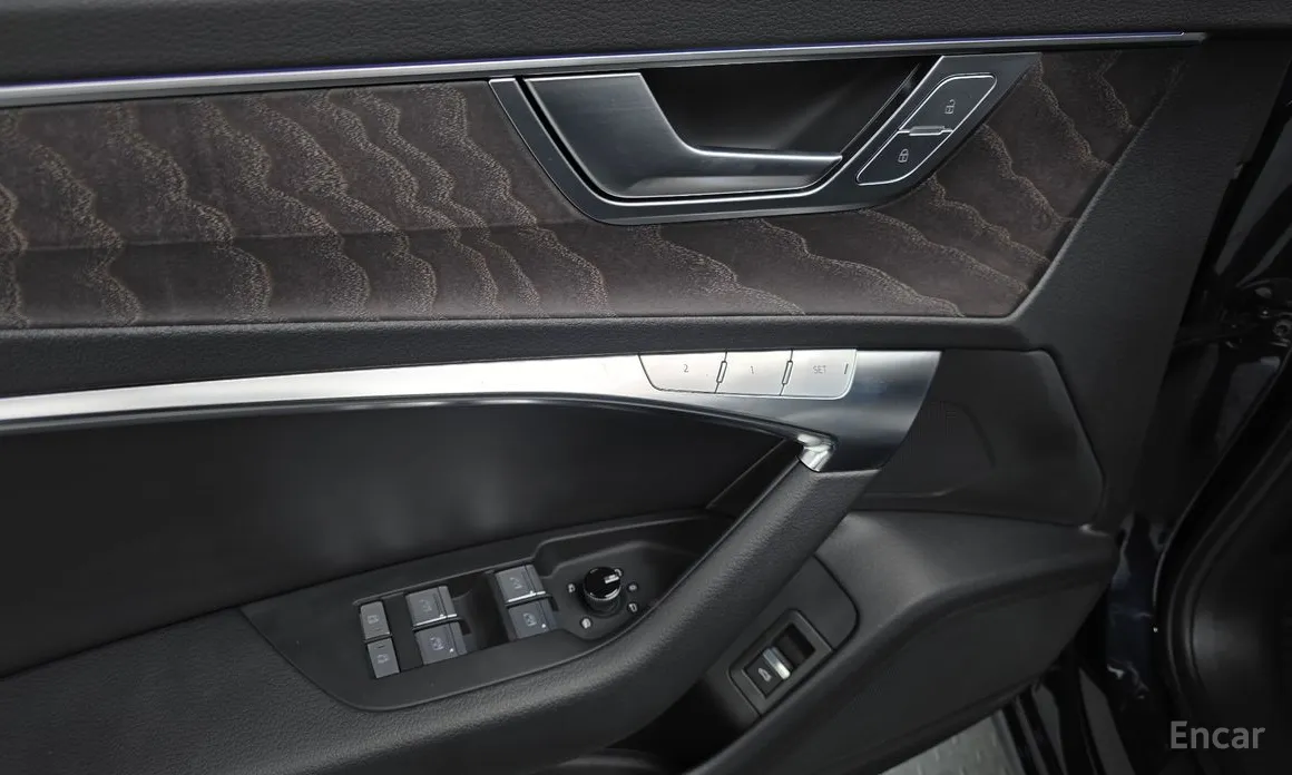 Фото 14 - Audi A6