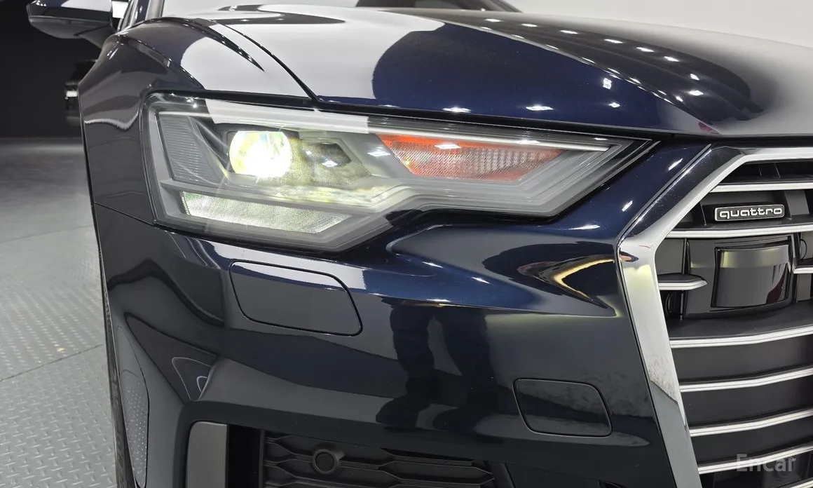 Фото 22 - Audi A6