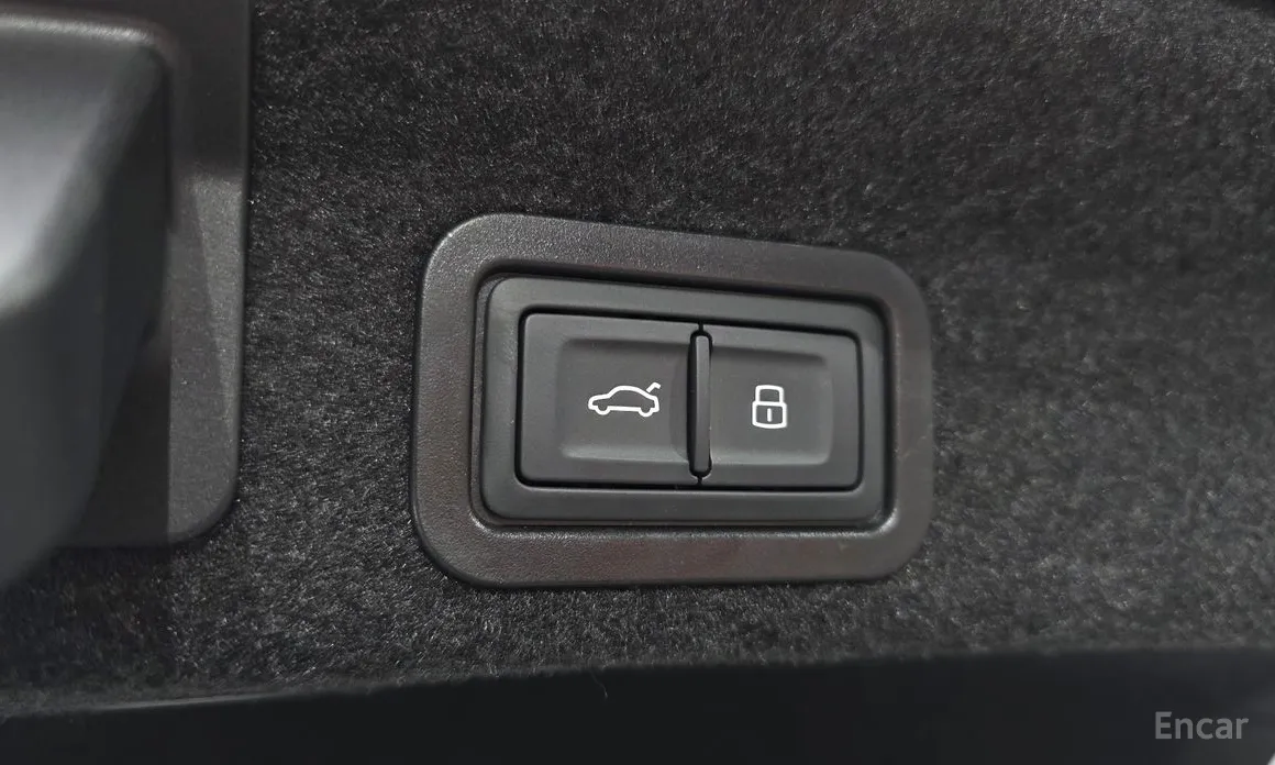 Фото 33 - Audi A6