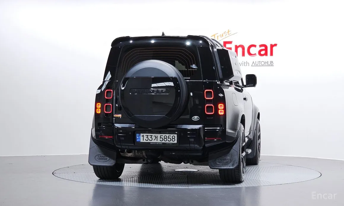 Фото 4 - Land Rover Defender